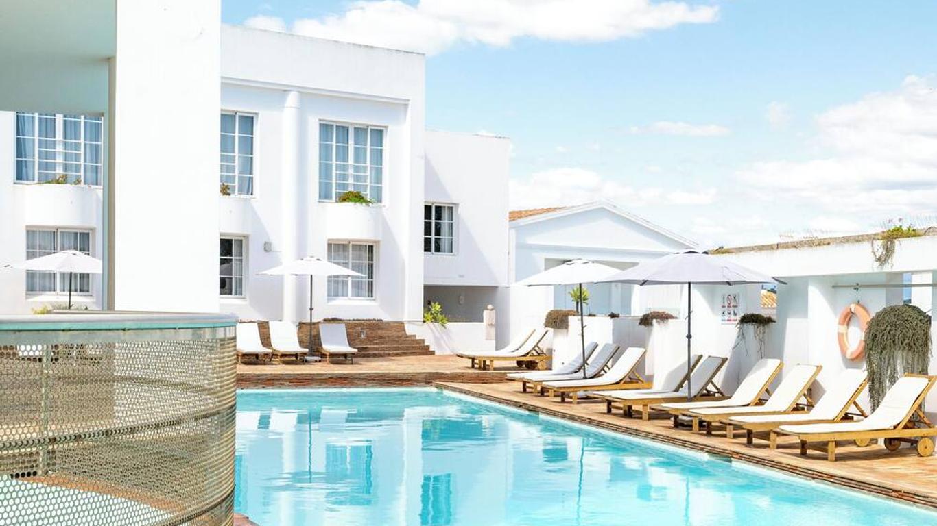 Baluarte da Vila Apartments