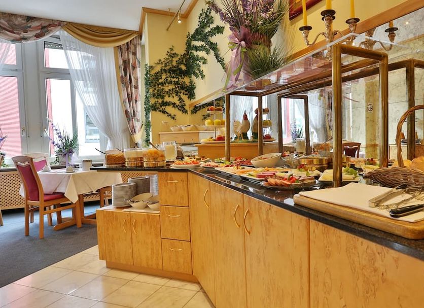 Buffet Photo