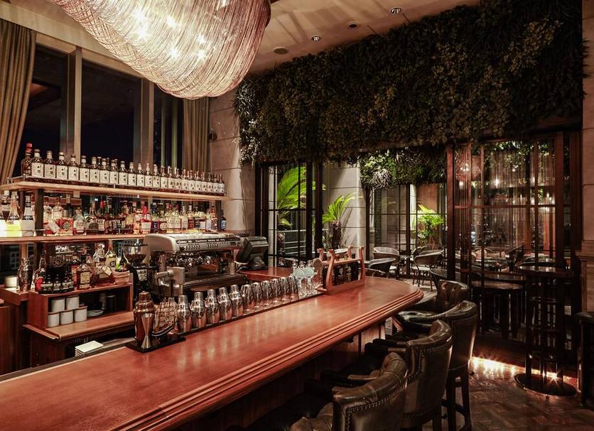 Bar Photo