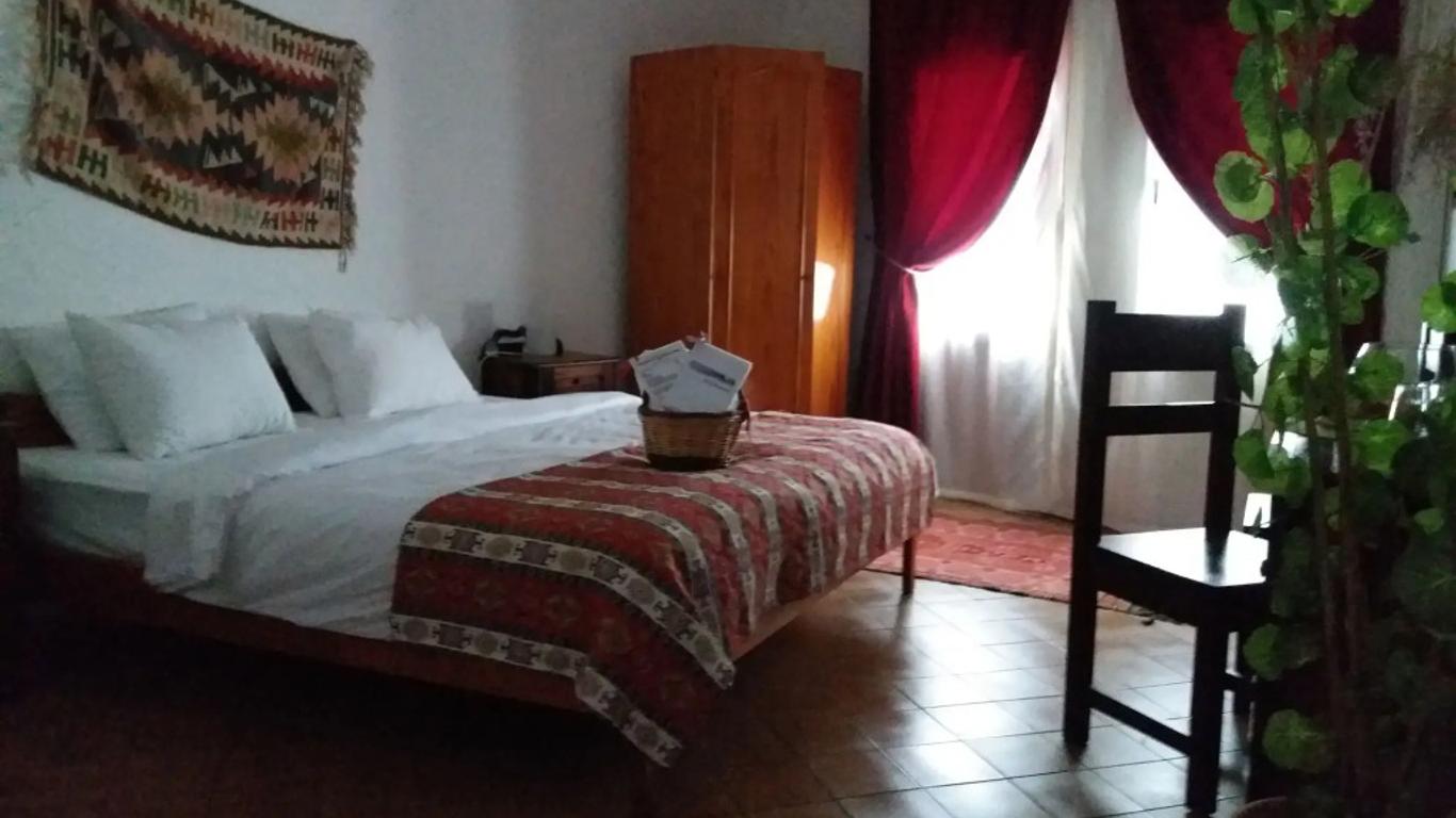 Kilim Hotel