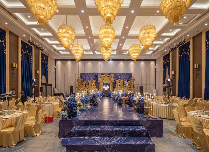 Banquet hall Photo
