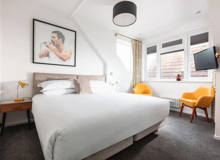 Bedroom Photo