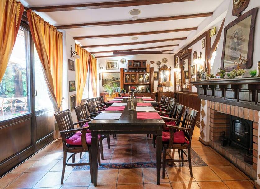 Dining room Photo
