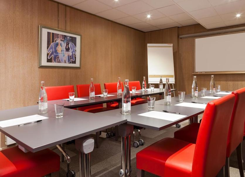 Conference room Photo