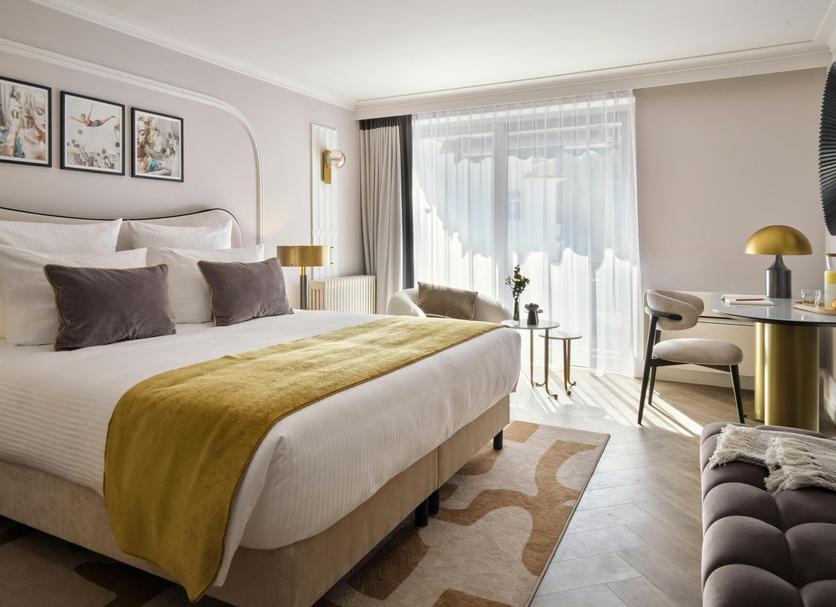 Bedroom Photo