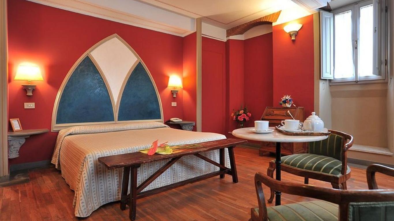 Hotel Albion