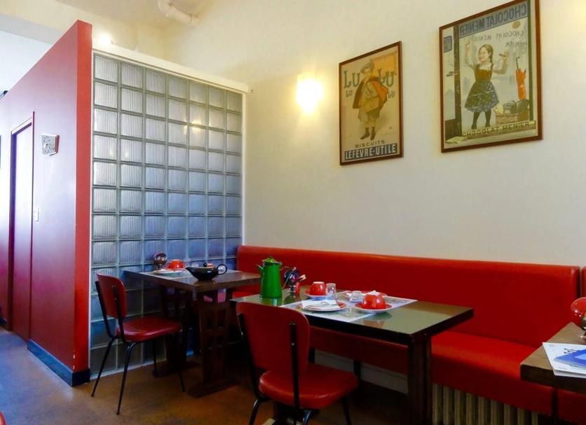 Restaurant Photo