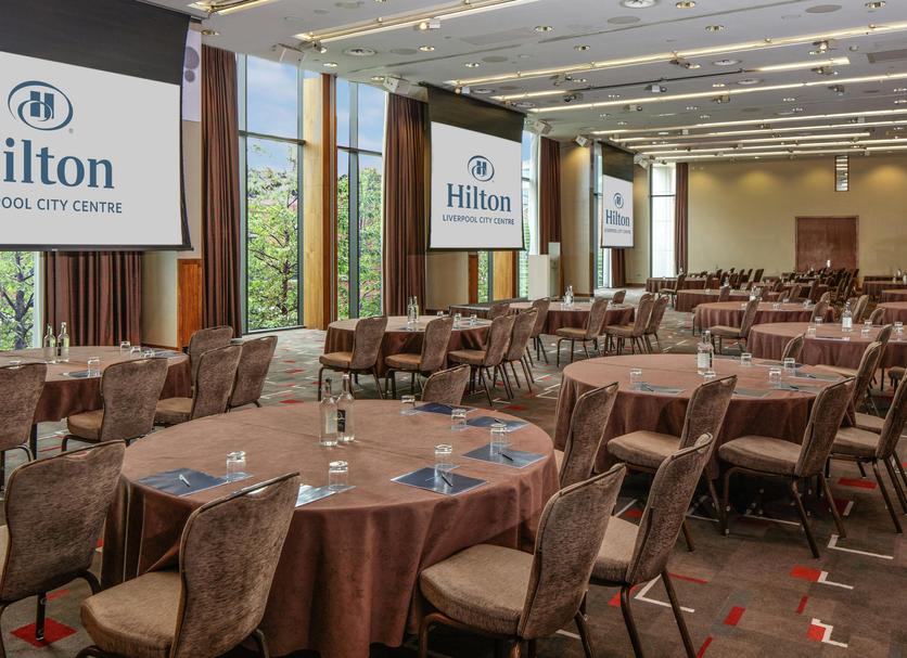 Banquet hall Photo