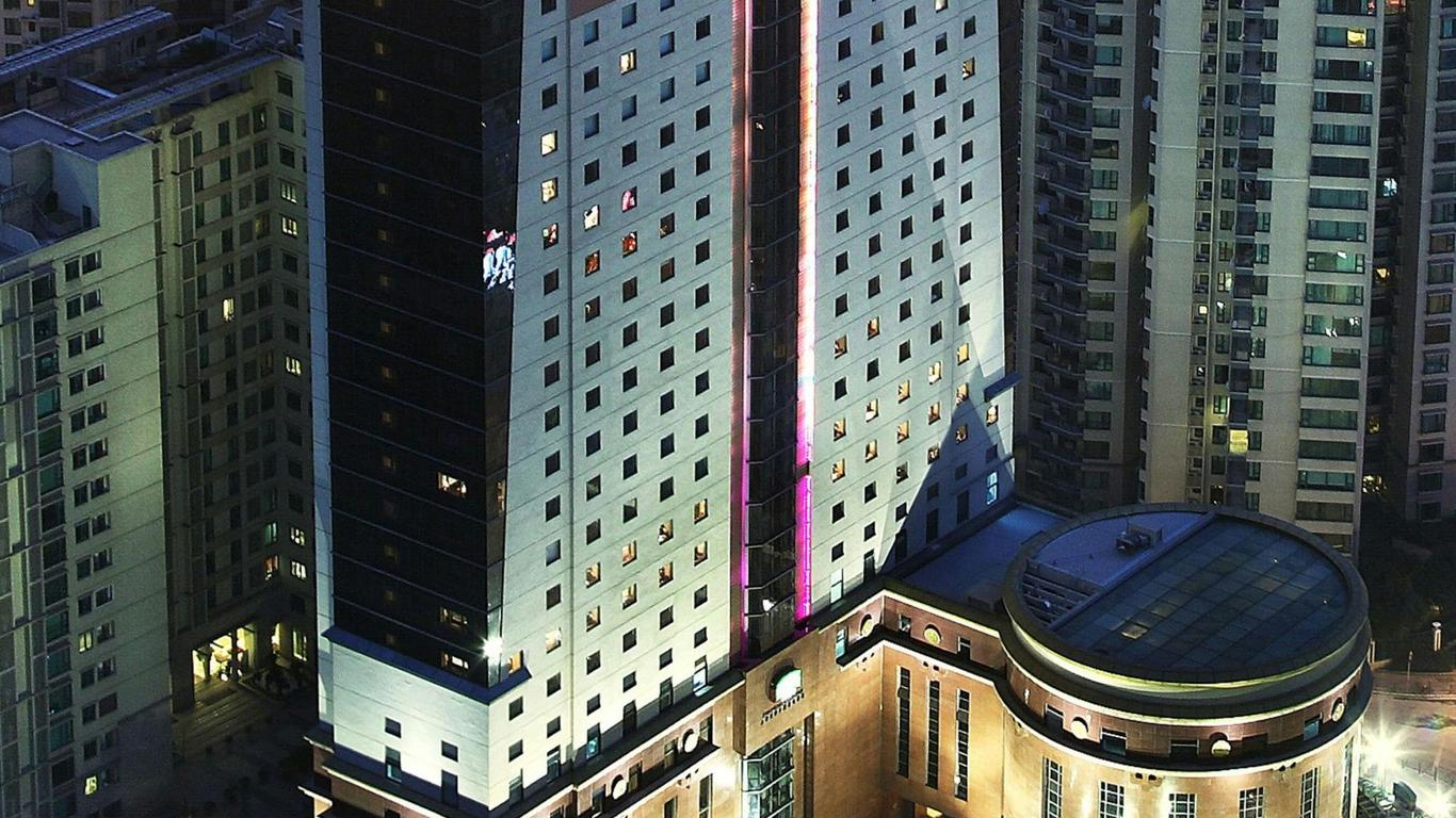 Courtyard by Marriott Shanghai Xujiahui