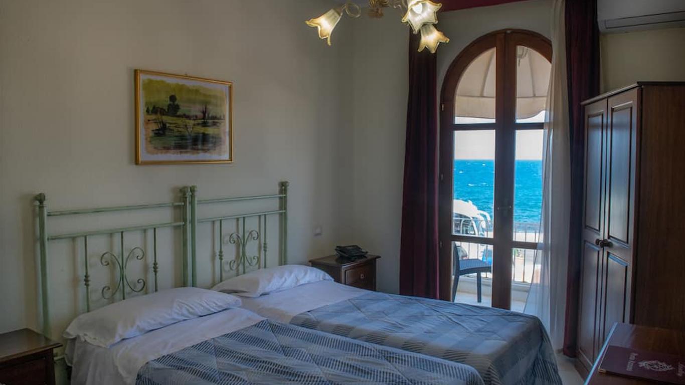 Porto Azzurro