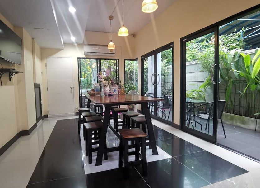 Dining room Photo