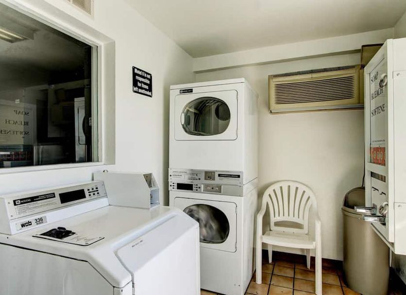 Laundry facility Photo