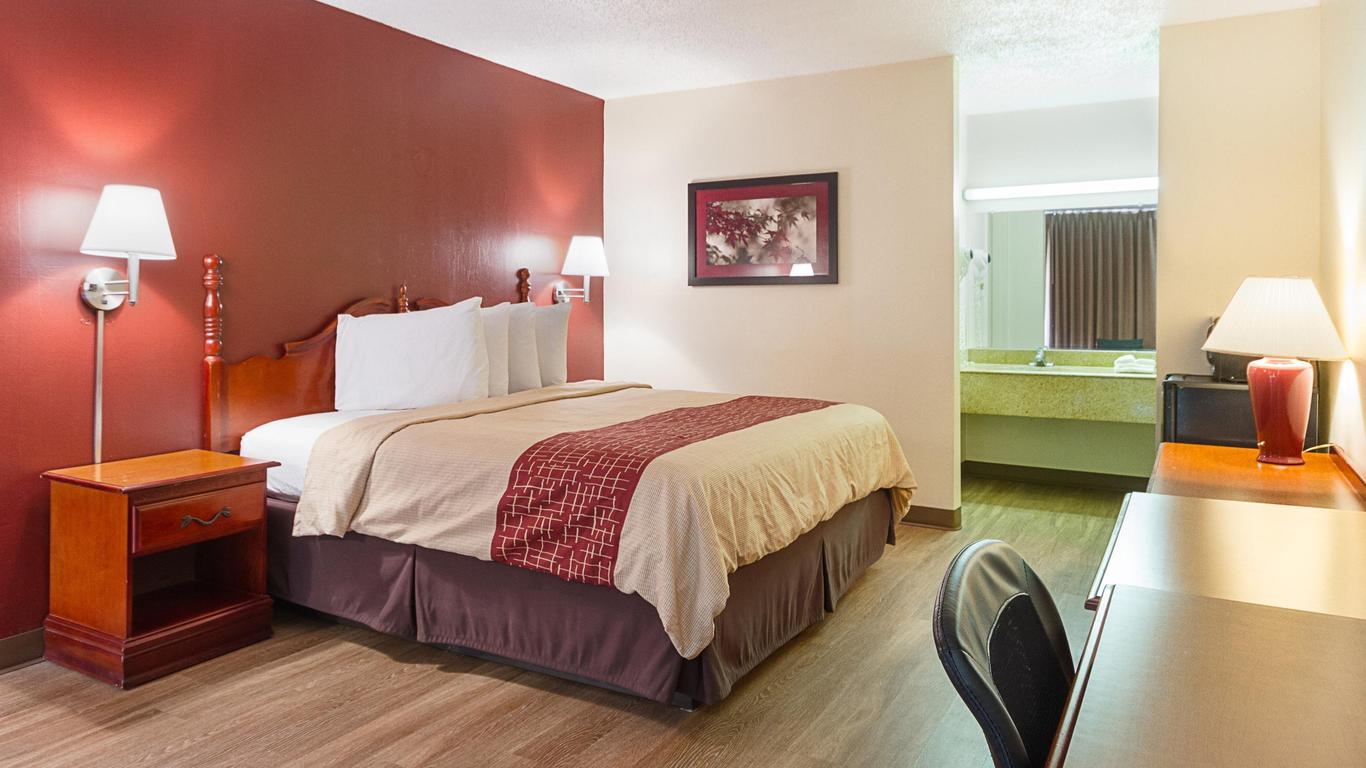 Red Roof Inn Montgomery - Midtown