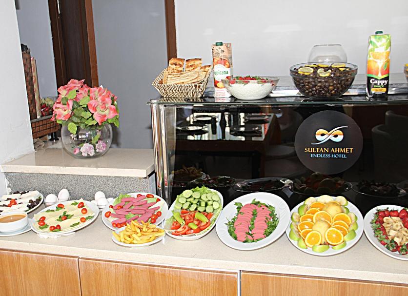 Buffet Photo