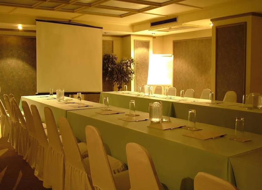 Conference room Photo