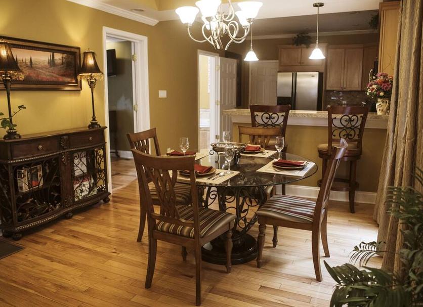 Dining room Photo