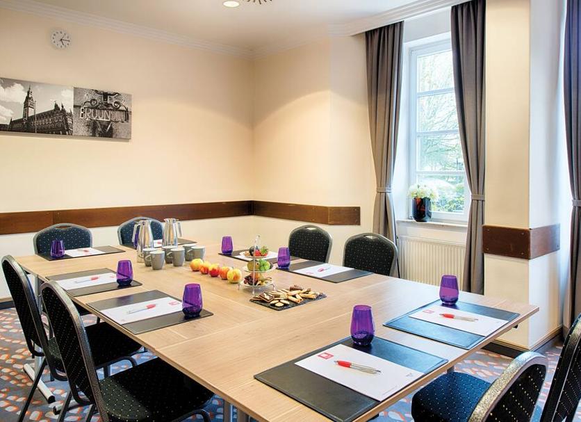 Conference room Photo