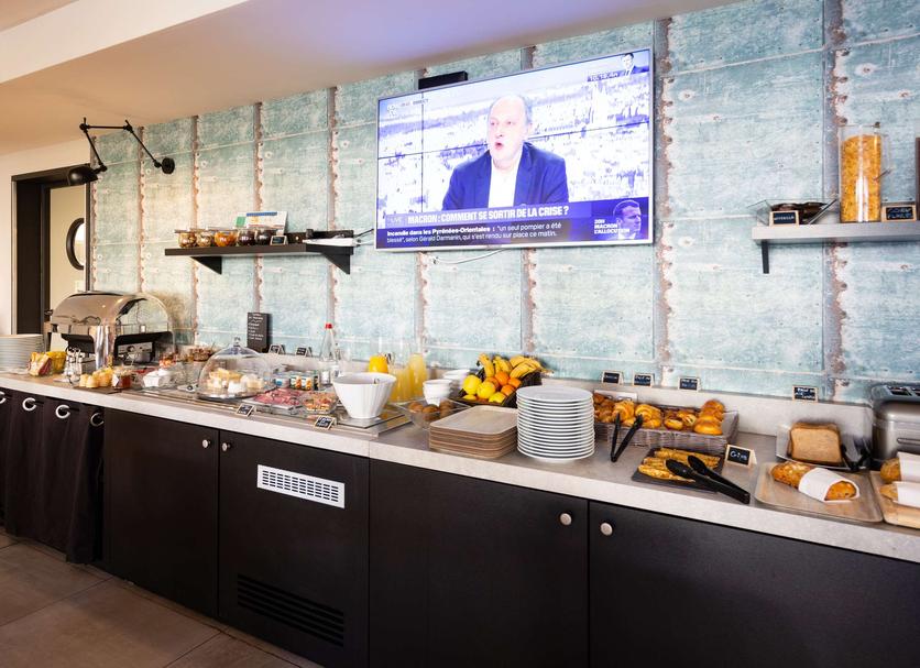Buffet Photo