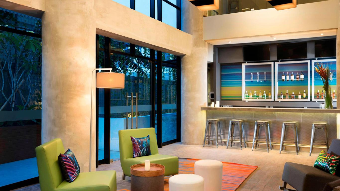 Aloft Jakarta Wahid Hasyim