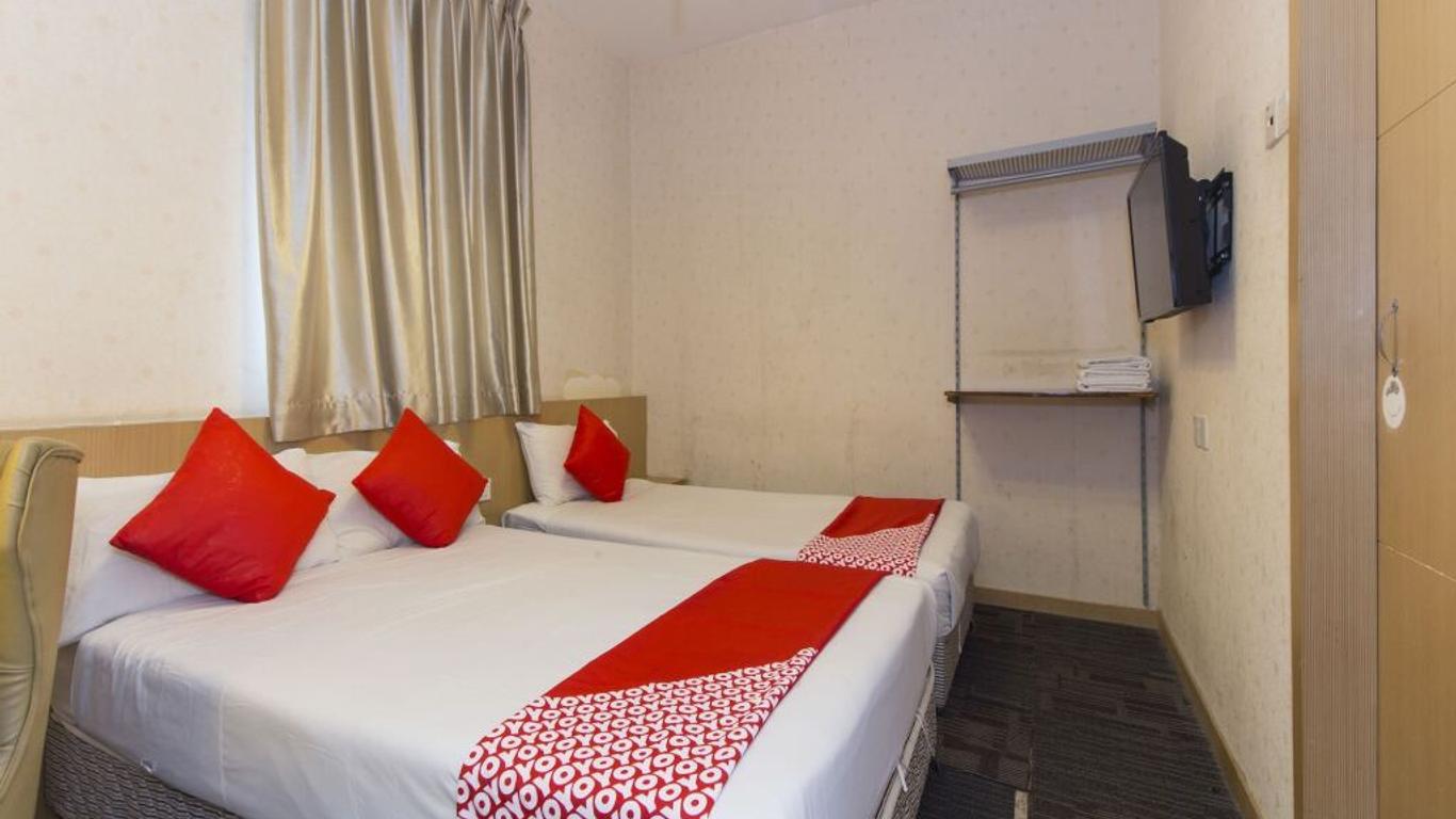 The Crown Borneo Hotel