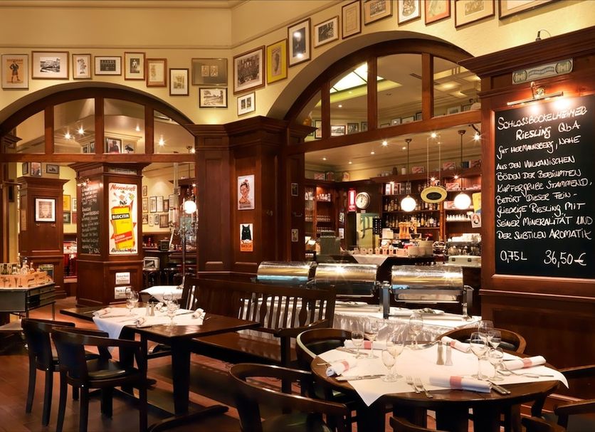Restaurant Photo