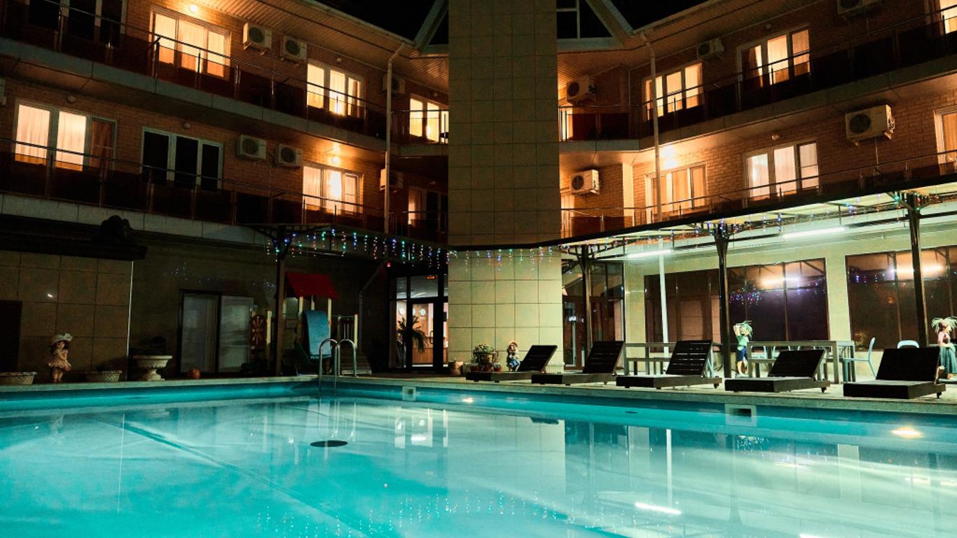 Hotel Lotos