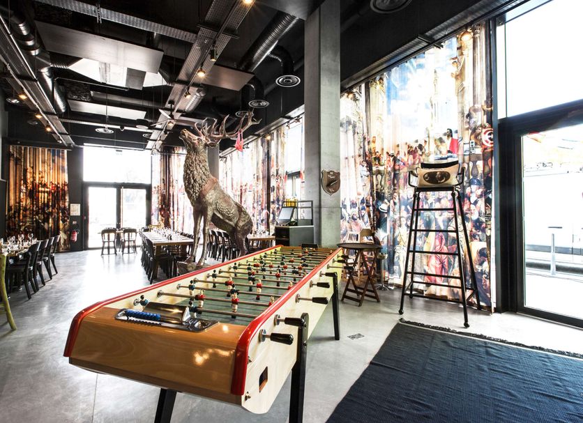 Restaurant Photo