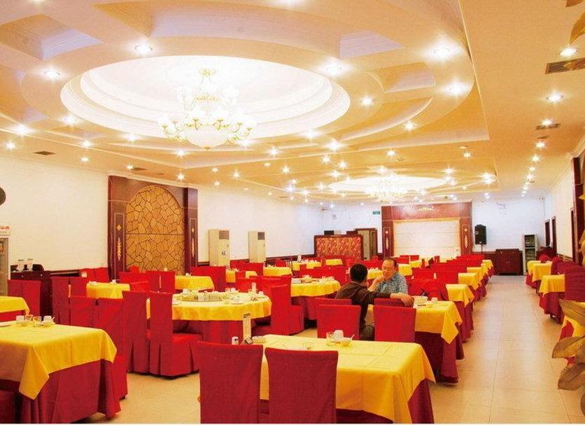 Banquet hall Photo