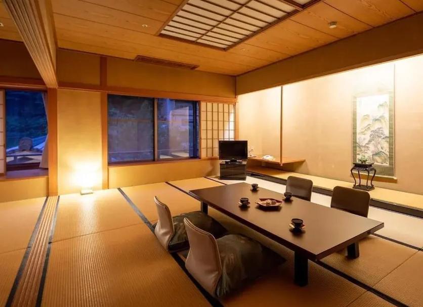 Dining room Photo