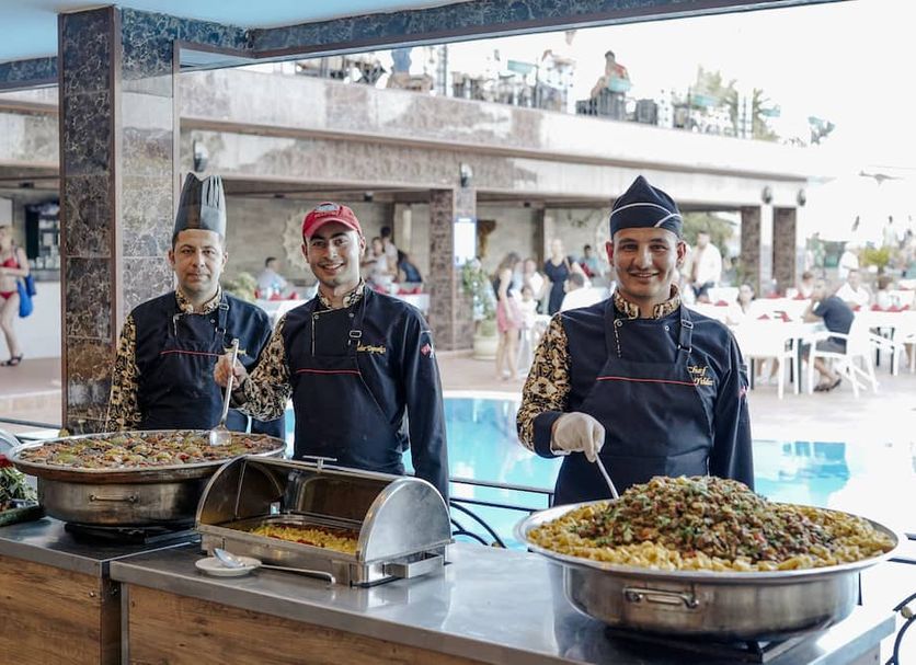 Buffet Photo