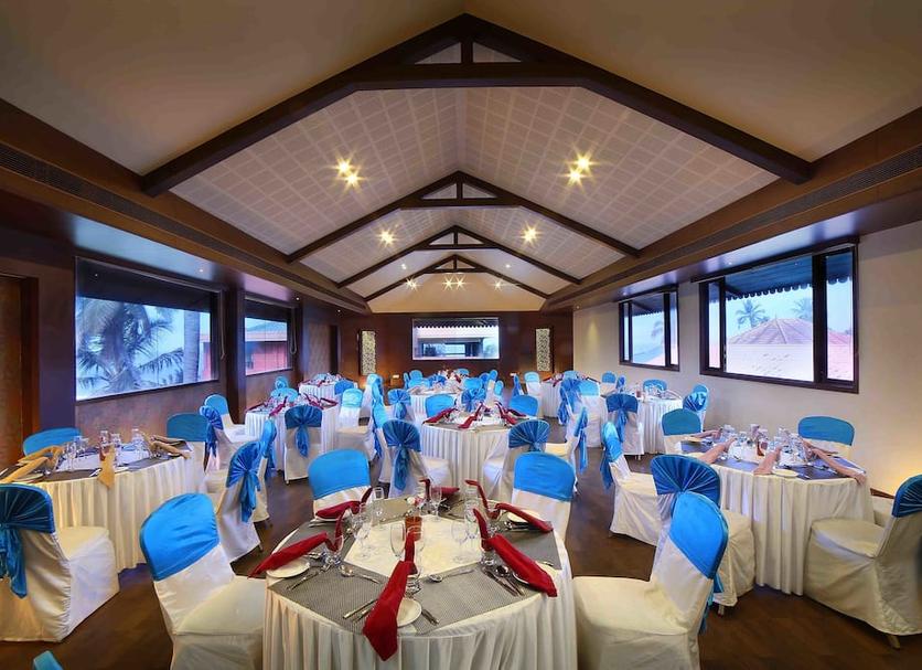 Banquet hall Photo
