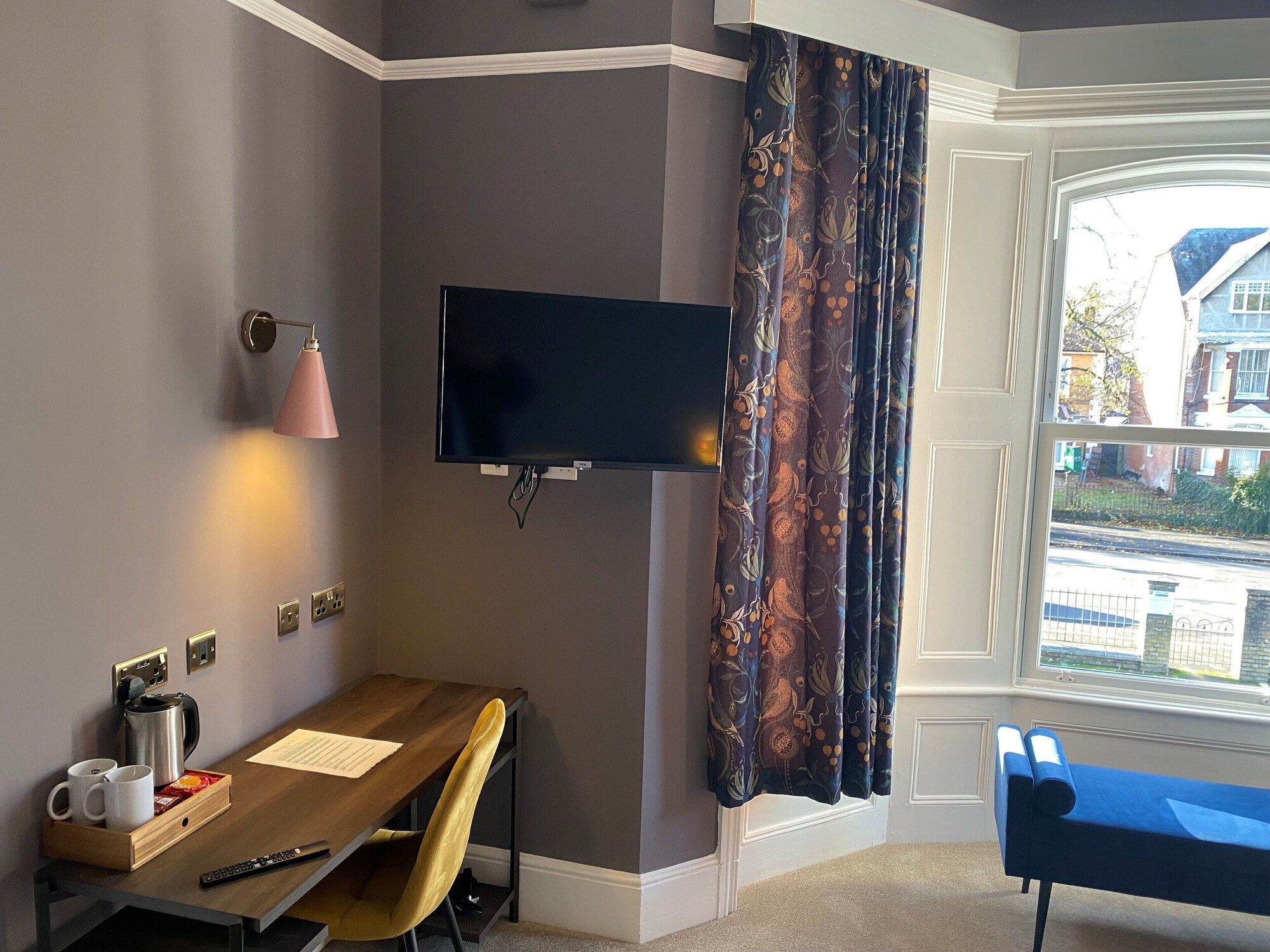 Room amenity