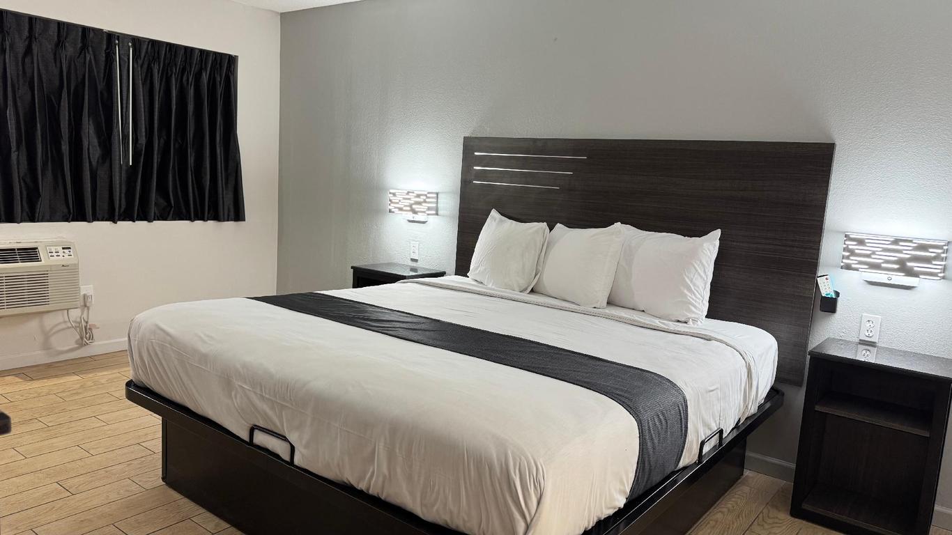 Regalodge Motel