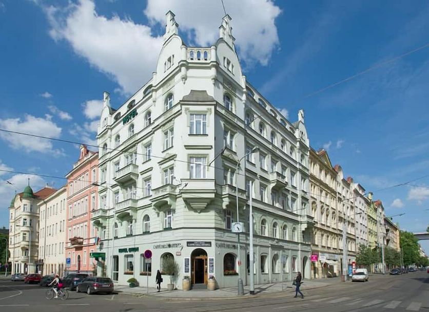 Building Photo