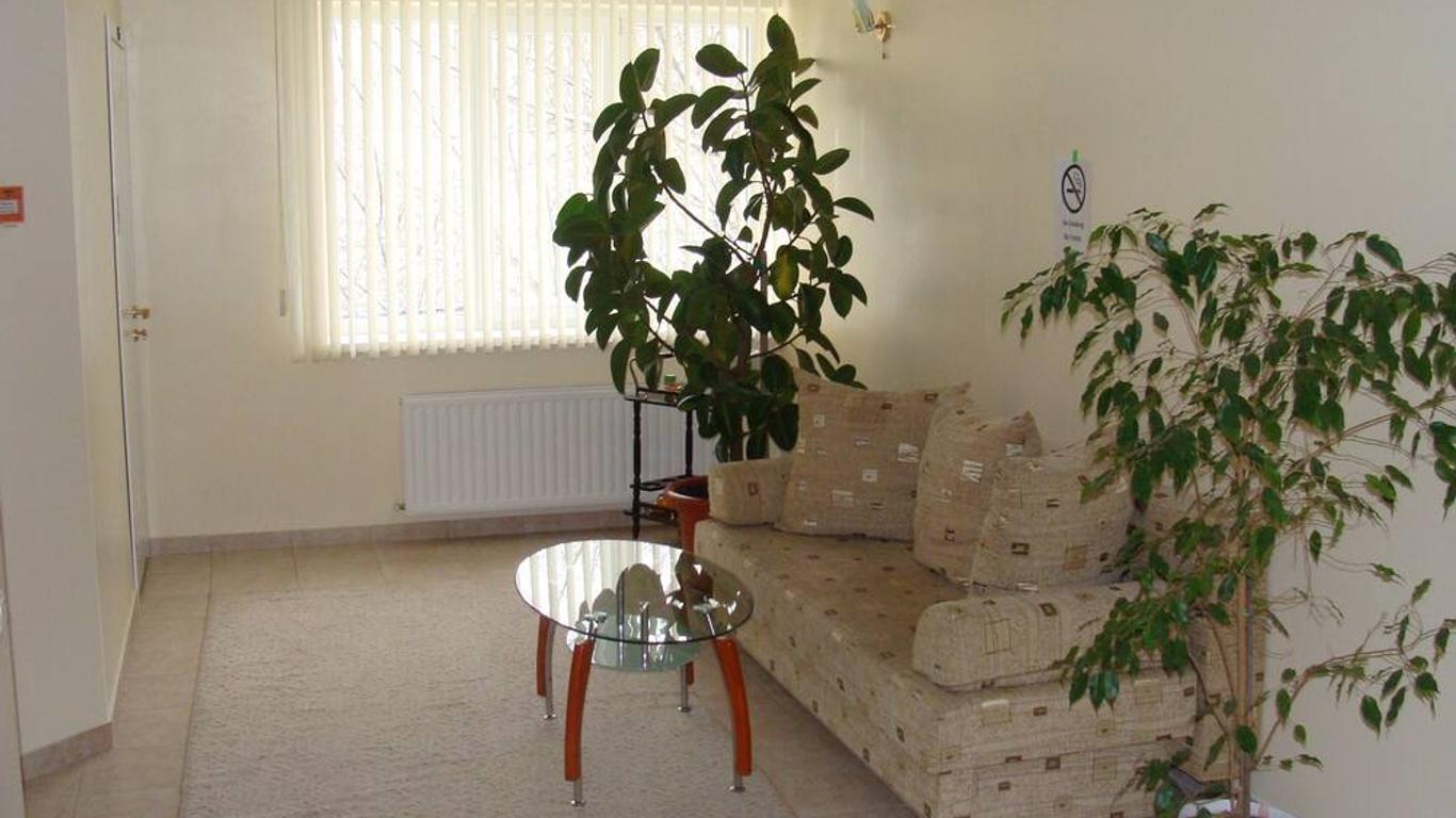 Hotel Lidia