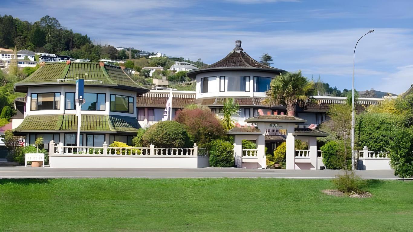 Aloha Lodge