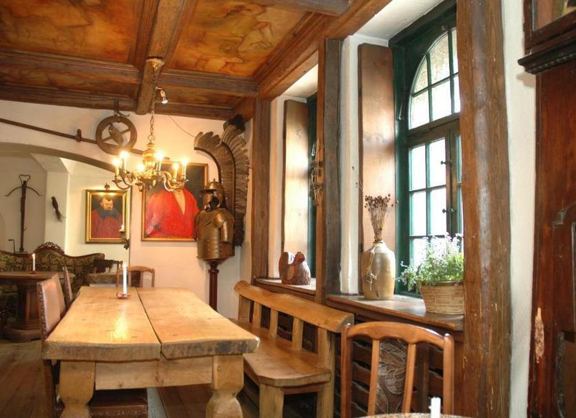 Dining room Photo