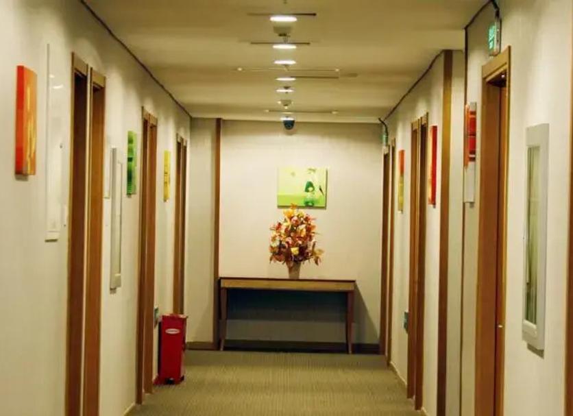 Hallway Photo
