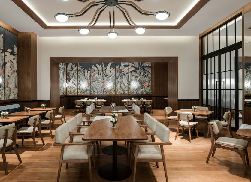 Restaurant Photo