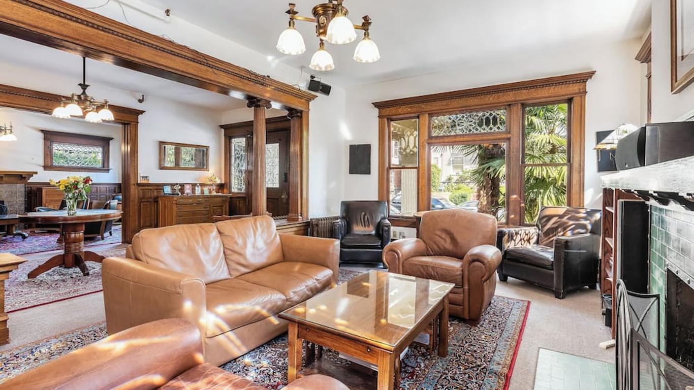 Seattle Gaslight Inn