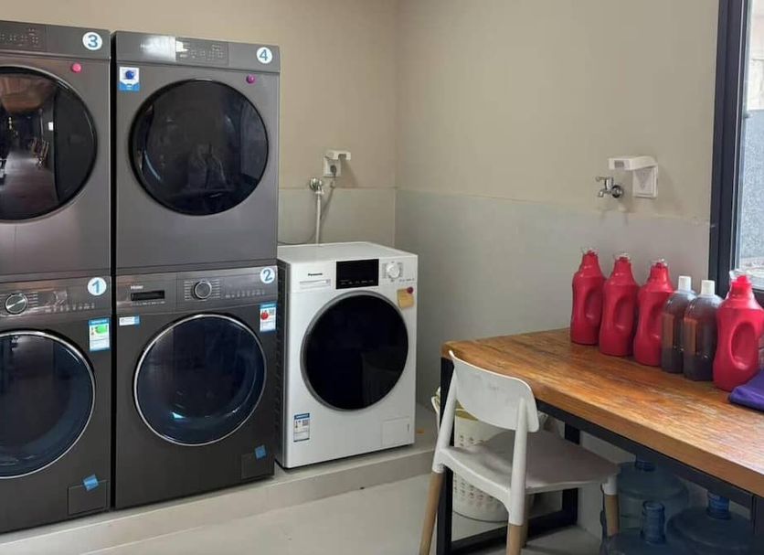 Laundry facility Photo