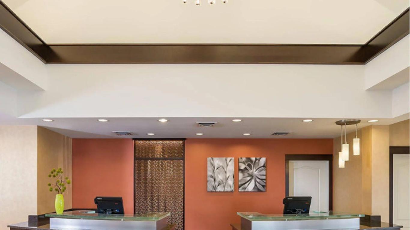 Residence Inn by Marriott Fargo