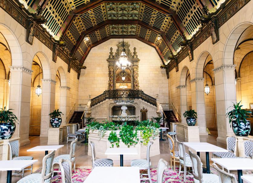 Restaurant Photo