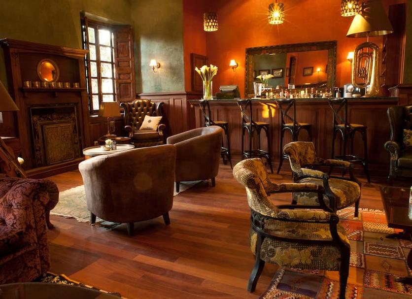 Bar Photo
