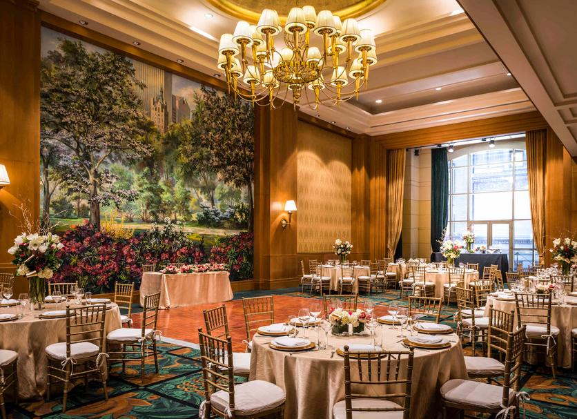 Banquet hall Photo