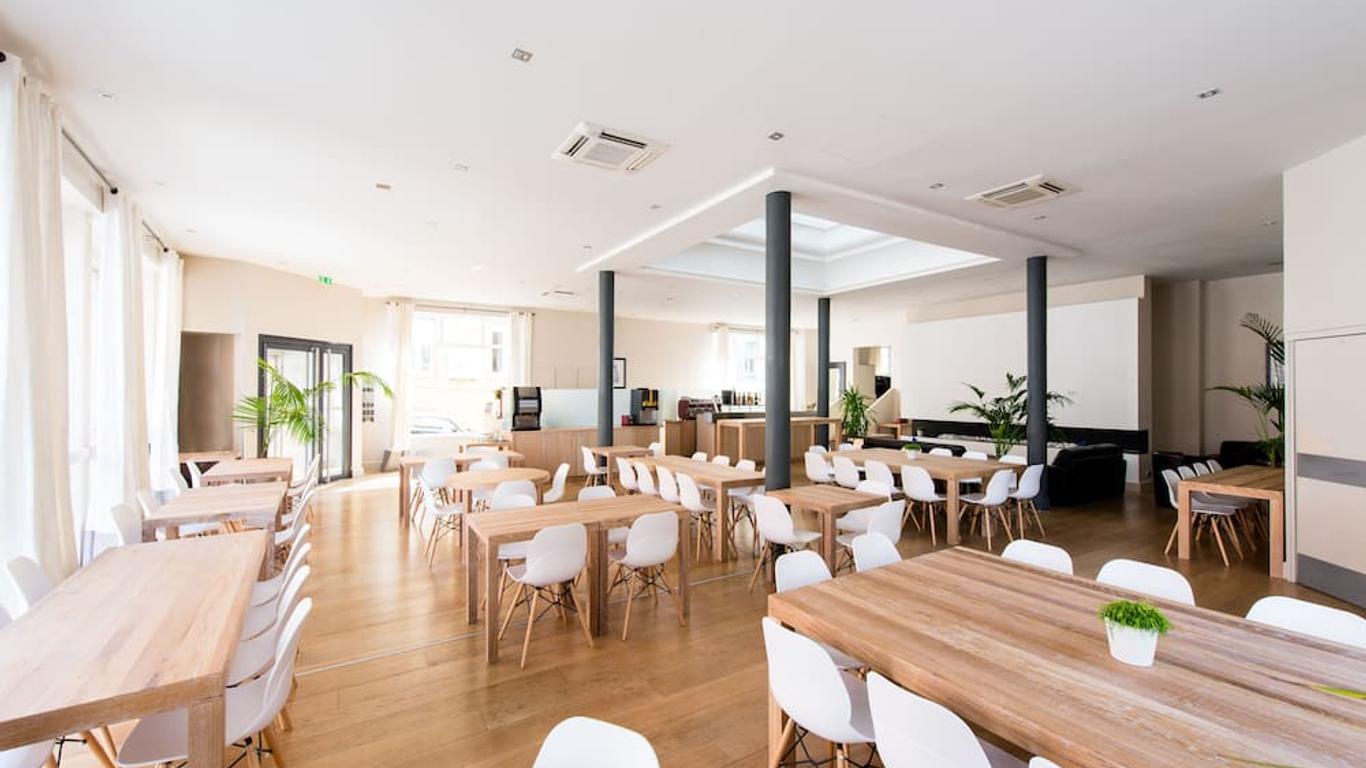 Hôtel Atrium