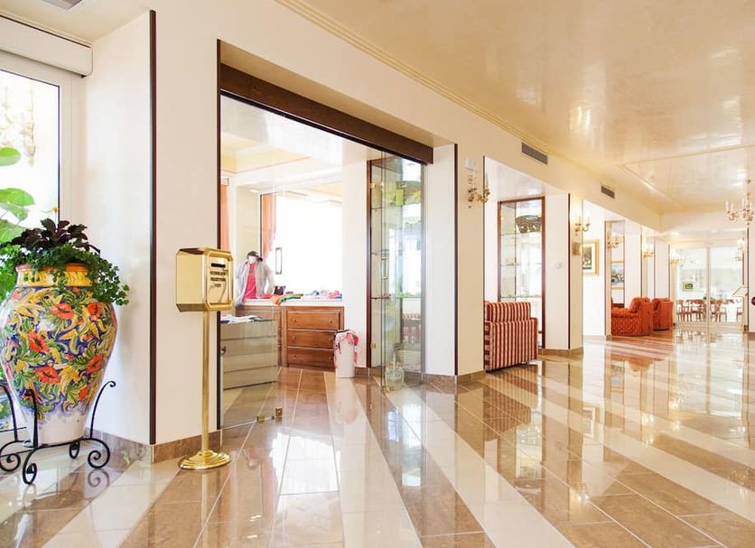 Lobby Photo