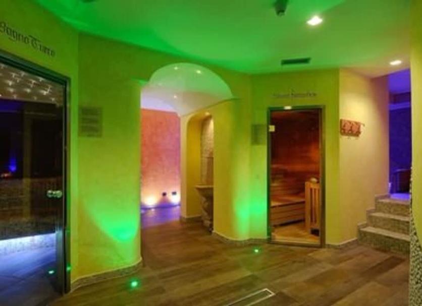 Spa Photo