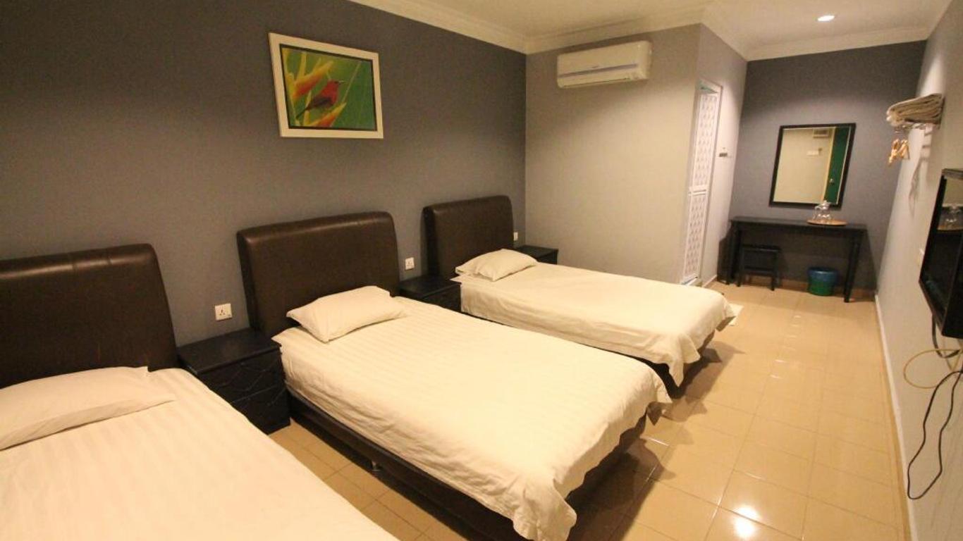 Hotel Station 18