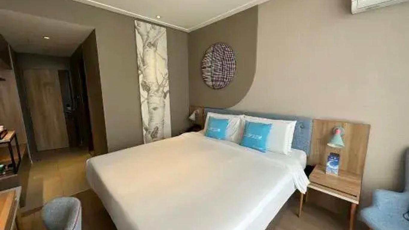 Home Inn Shijiazhuang Wanxiangcheng xinbai Shopping Center Branch